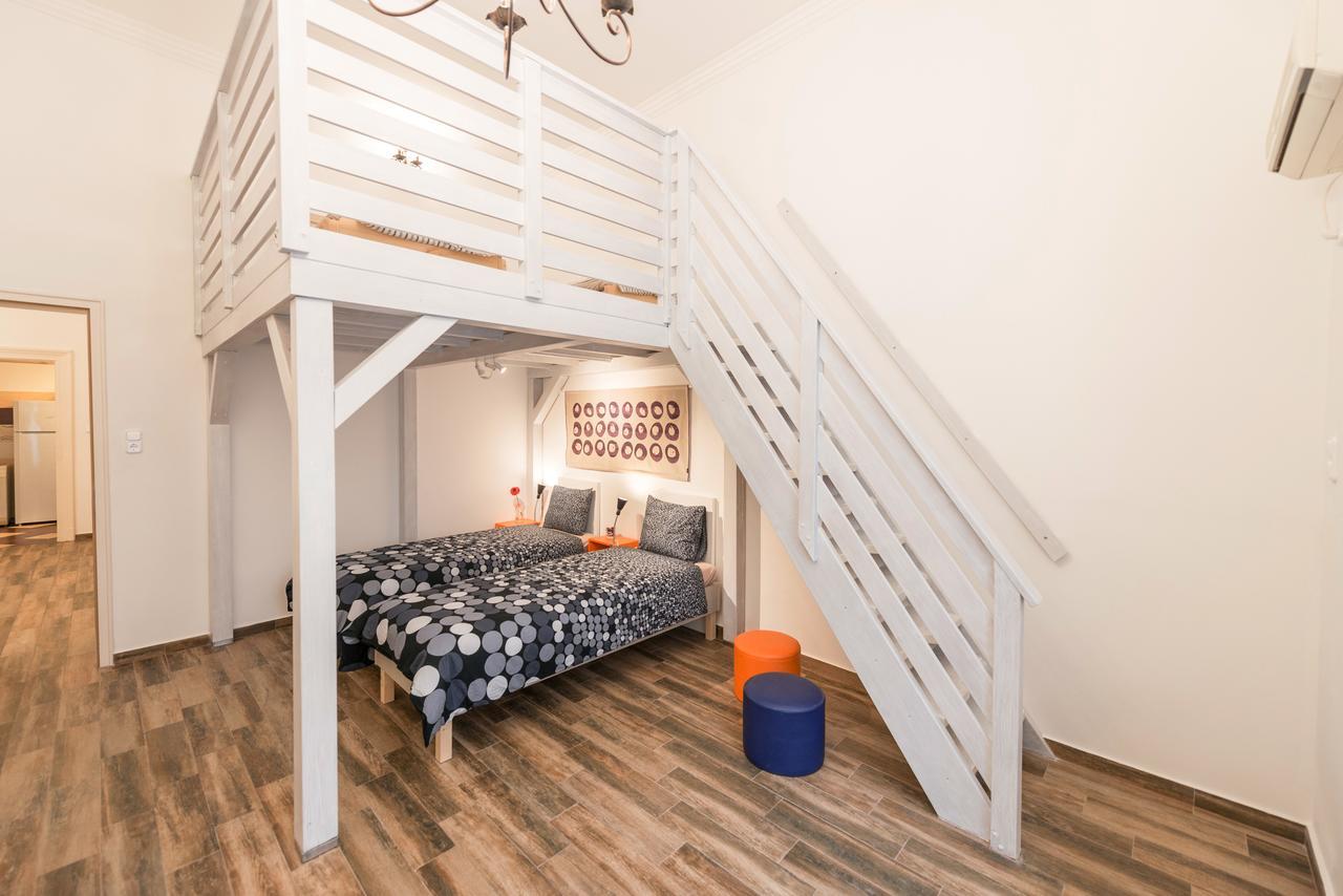 Family And Friends Apartment Budapest Exterior photo